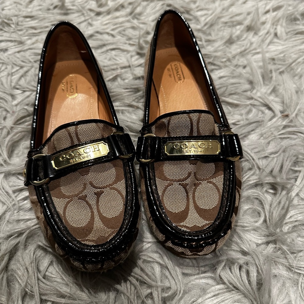 Coach loafers Size 8.